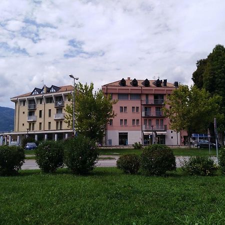 Great Apartament In Feltre Bagian luar foto