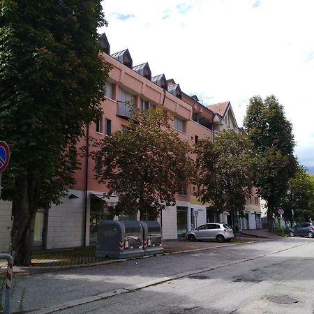 Great Apartament In Feltre Bagian luar foto